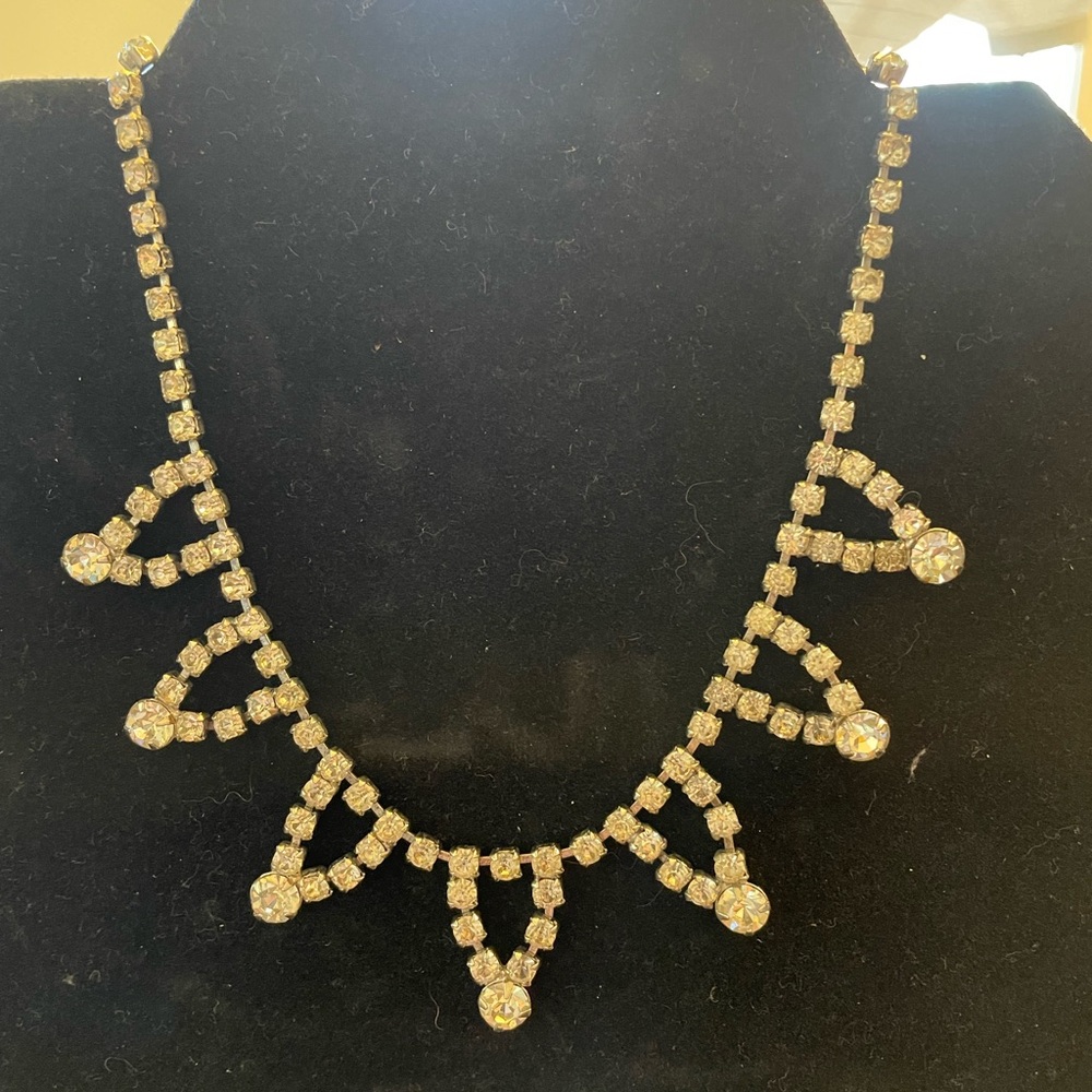 Vintage Garne Rhinestone Necklace